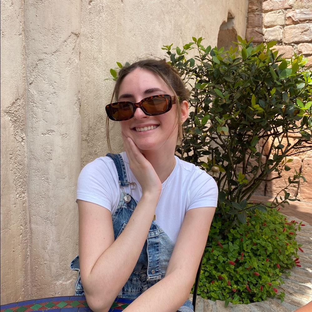 Meet your Posher, Kaylee